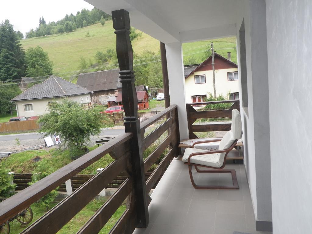 Pensiunea La Rachitele Luaran gambar